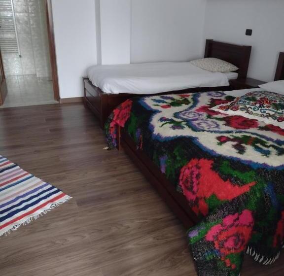 سوییت خانوادگی, Casa Ivascu Moisei