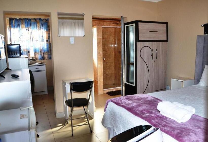 Номер Стандарт Индивидуальный, Naledi Lodge & Guest Houses