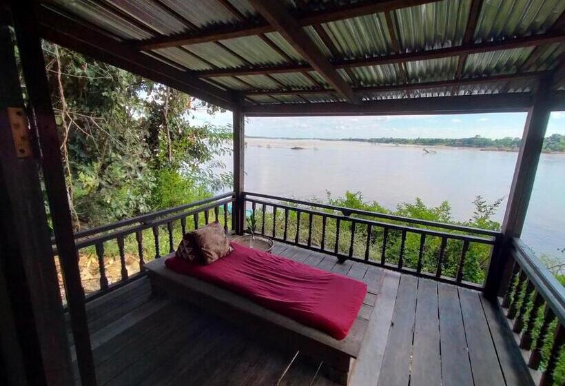 Бунгало Стандарт, Pomelo Restaurant And Guesthouse S Fishermen & A Tammarine Bungalow Riverfront   Immerse In Nature