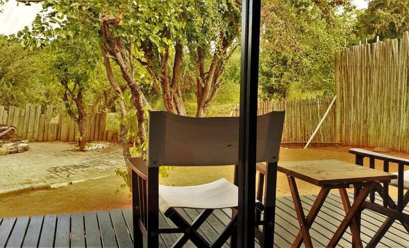 Family Suite, Lions Place