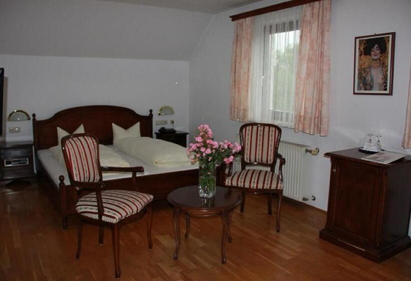 Трехместный Номер Классика, Landhotel St. Florian