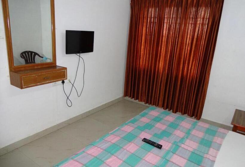 豪华房间, R M Guest House