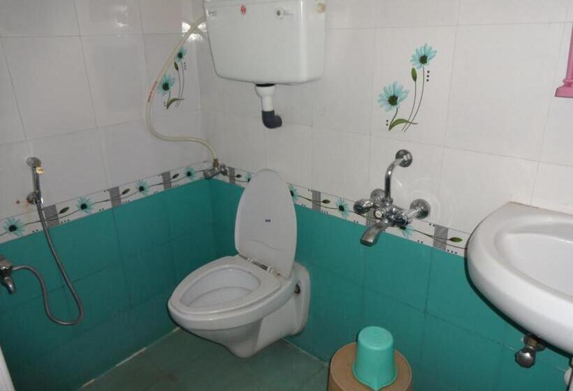 豪华房间, R M Guest House