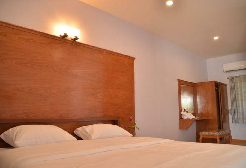 Номер Стандарт, Chao Phraya Home