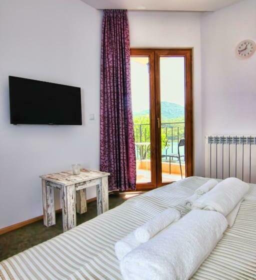 Номер Deluxe, Eco House Kitana