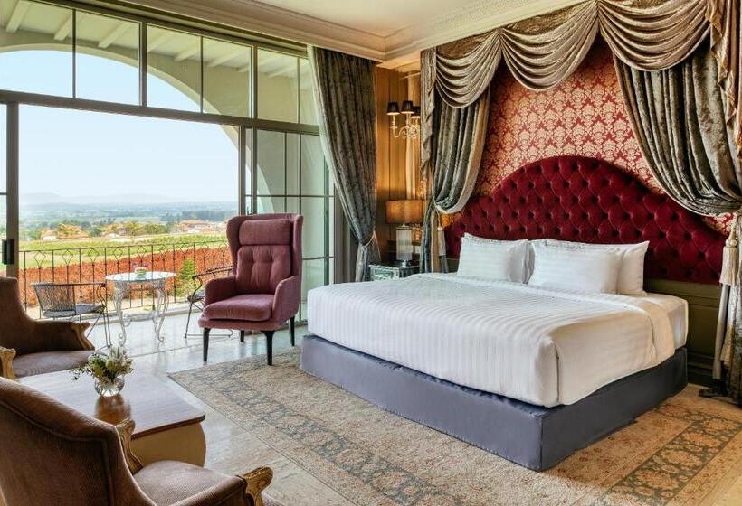 Номер Deluxe Кровать Кинг, Mövenpick Resort Khao Yai