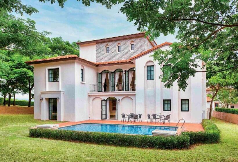 Вилла с 1 спальней и бассейном, Mövenpick Resort Khao Yai