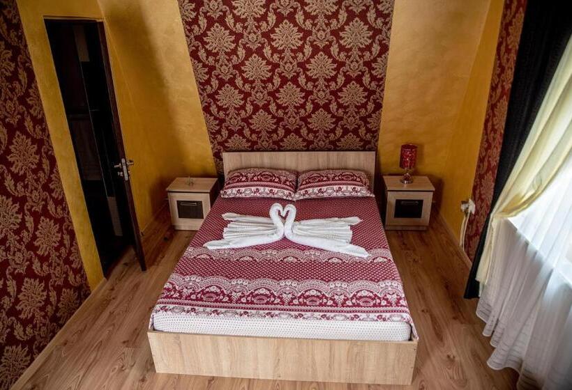 Апартаменты 1 Спальня с Балконом, Casa Robi