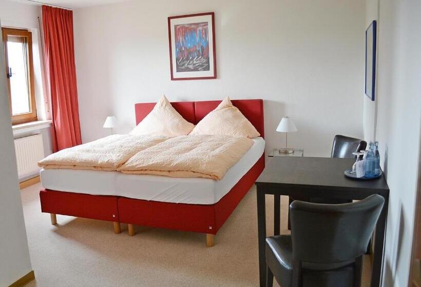 Номер Стандарт, Gasthaus Metzgerei Pension Maßem