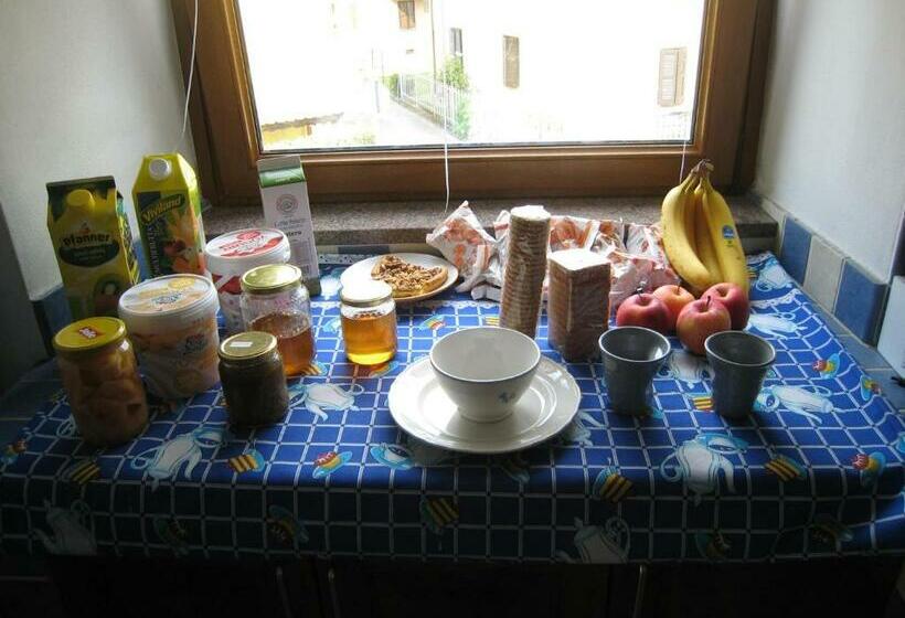 Семейный Номер, B&b Da Sguincio
