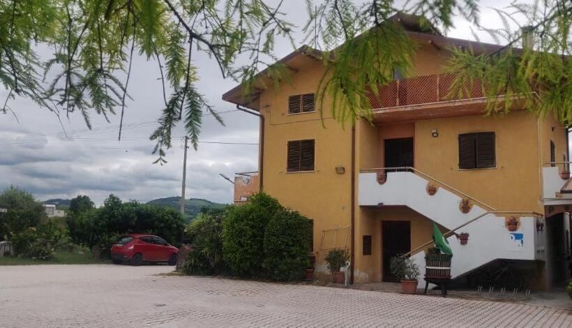 Апартаменты 1 Спальня Вид на Сад, Azienda Agrituristica Piccolo Ranch