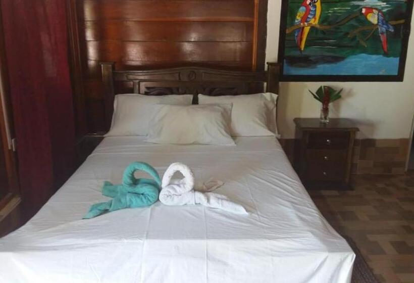 带泳池的标准三人间, Hostal Recuerdos Del Tayrona