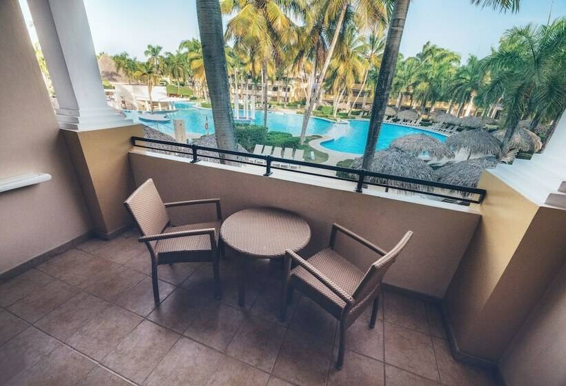 Номер Стандарт Вид на Бассейн, Iberostar Waves Costa Dorada