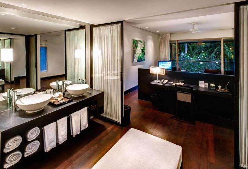 اتاق پرمیوم, Twinpalms Surin Phuket Resort