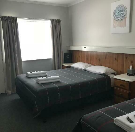 스탠다드 트리플 룸, Glenrowan Kelly Country Motel