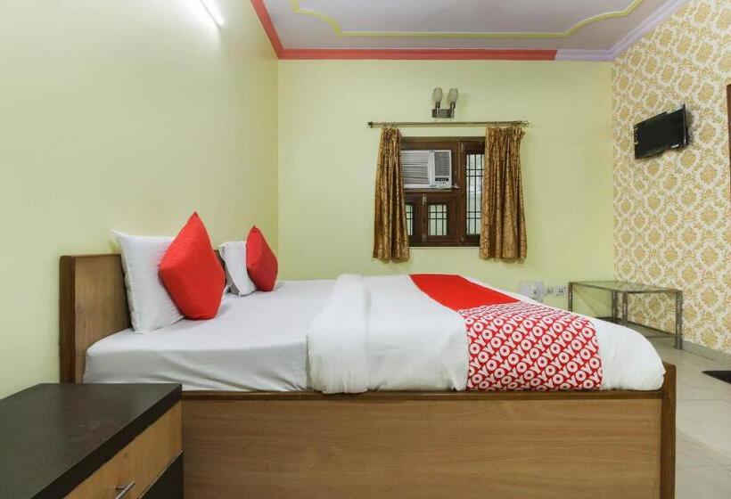 Quarto Triplo Clássico, Mukund Dham