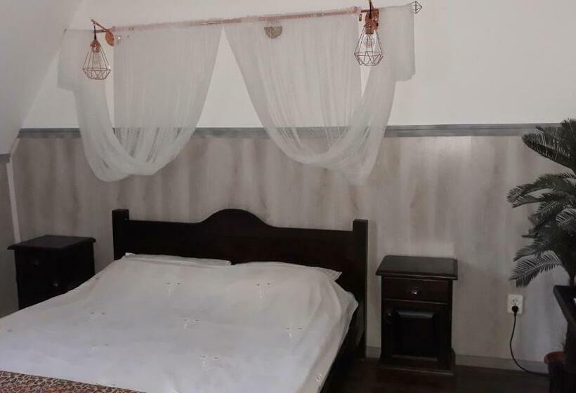 חדר סטנדרט עם מיטת קינג, Casa Ella