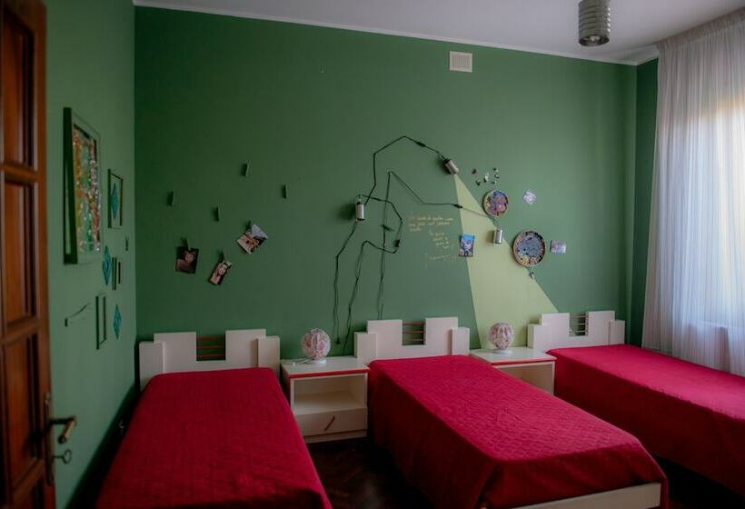 ویلای 4 خوابه, Villa Rosa