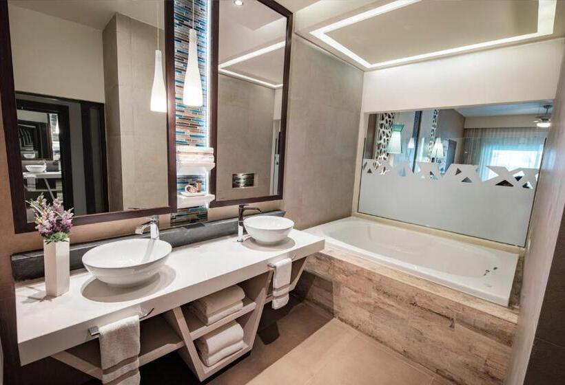 オーシャンビュースイート, El Dorado Seaside Suites Catamarán, Cenote & More Inclusive