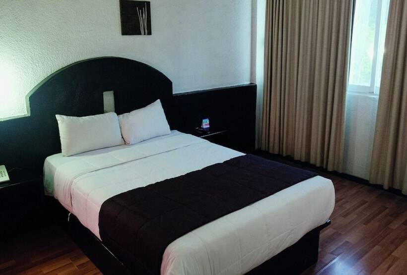 اتاق استاندارد, Hi Hotel Impala Queretaro