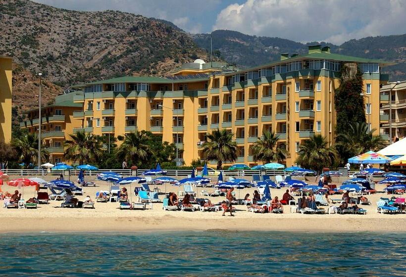 Quarto Familiar, Kleopatra Dreams Beach