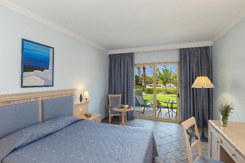 بانگلوی استاندارد, Lindos Princess Beach
