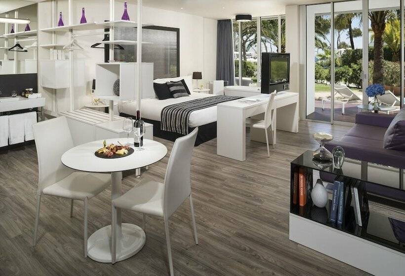 바다 전망 스위트, Melia South Beach