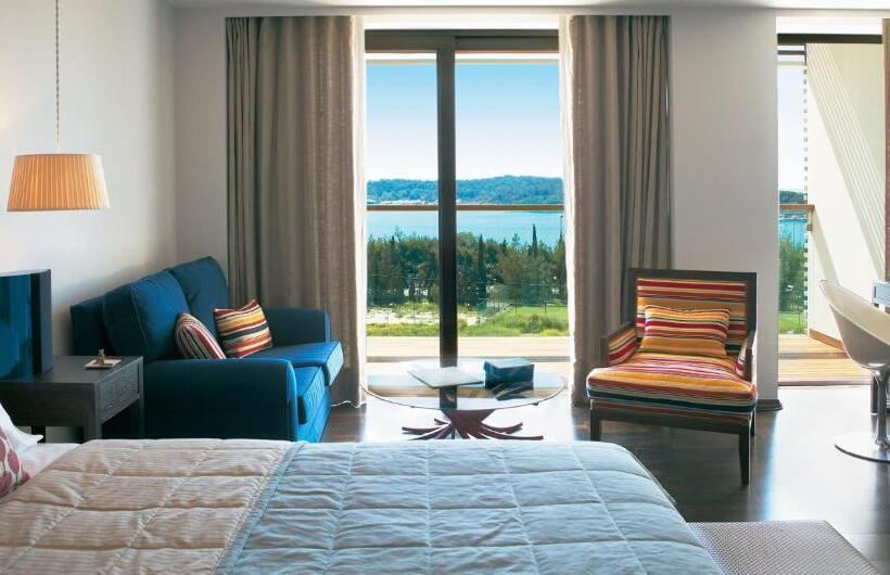 اتاق لوکس, The Roc Club, A Grecotel Hotel To Live