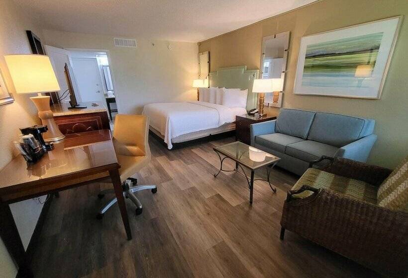 Номер Deluxe, Coco Key Hotel & Water Park Resort