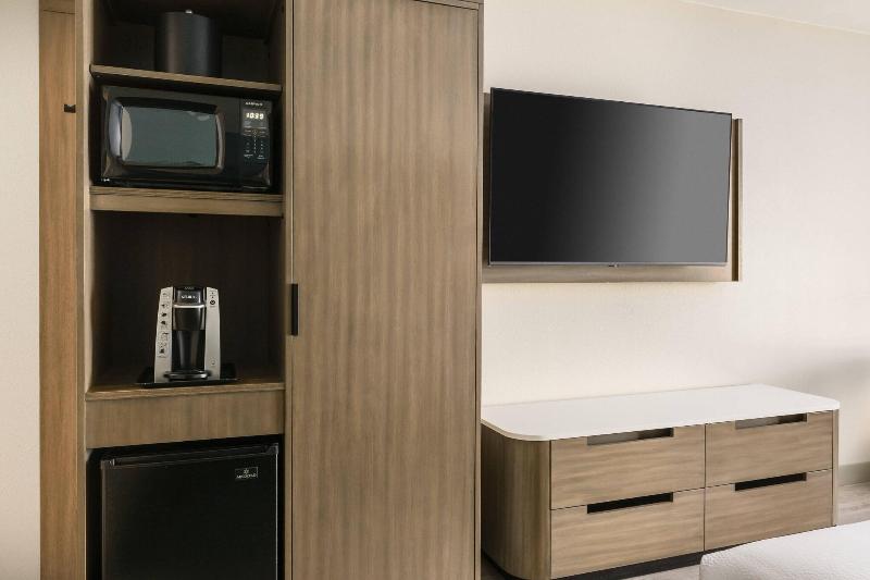 身障者適用スタンダードルーム, Fairfield By Marriott Inn & Suites Marathon Florida Keys