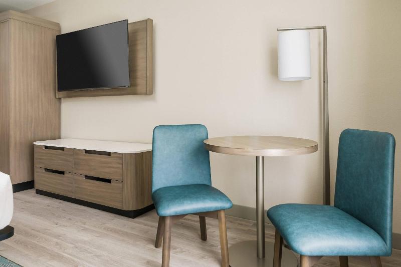 キングサイズベッドのスタンダードルーム, Fairfield By Marriott Inn & Suites Marathon Florida Keys