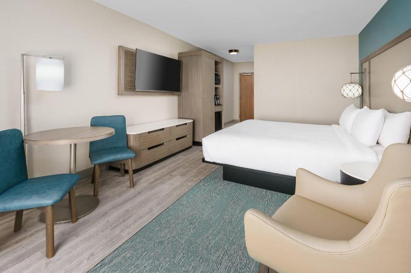 プールビュースタンダードルーム, Fairfield By Marriott Inn & Suites Marathon Florida Keys
