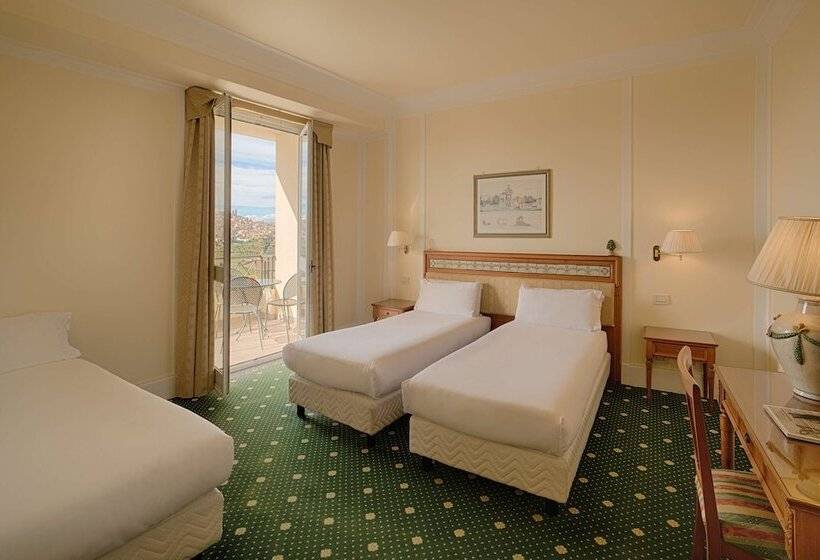 Семейный Номер, NH Caltagirone Villa San Mauro