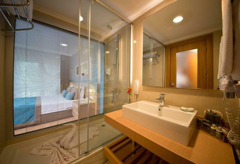 Family Connecting Room, Limak Limra Hotel & Resort Kemer   Kids Concept