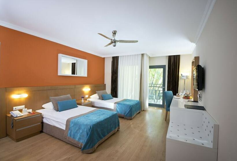 Номер Economy, Limak Limra Hotel & Resort Kemer   Kids Concept
