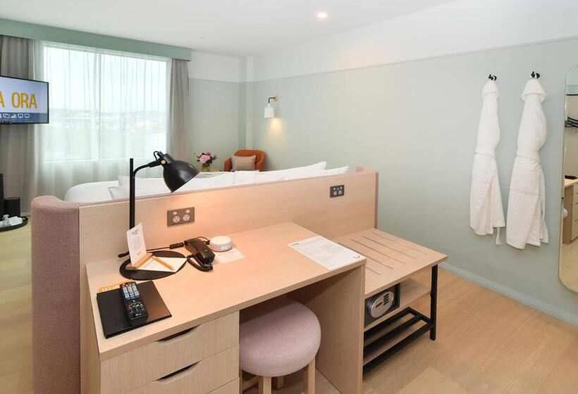 스탠다드 룸 킹사이즈 침대, Sudima Auckland City