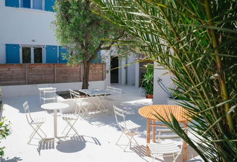 Номер Стандарт Вид на Сад, Hôtel Casa Marina