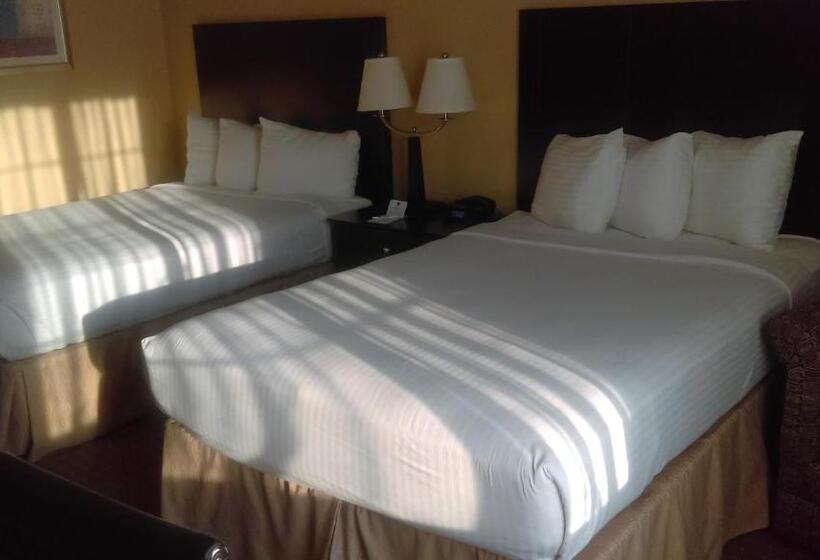 Номер Стандарт 2 Двуспальные Кровати, Best Western Natchitoches Inn