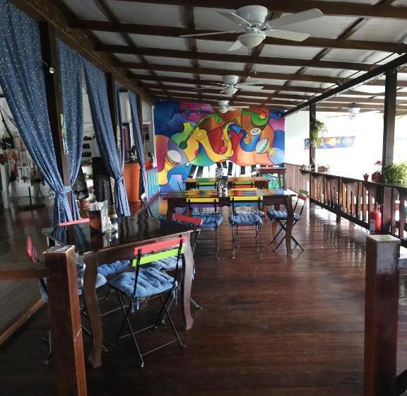 Апартаменты 1 Спальня с Террасой, Toucan Lane Hotel And Restaurant