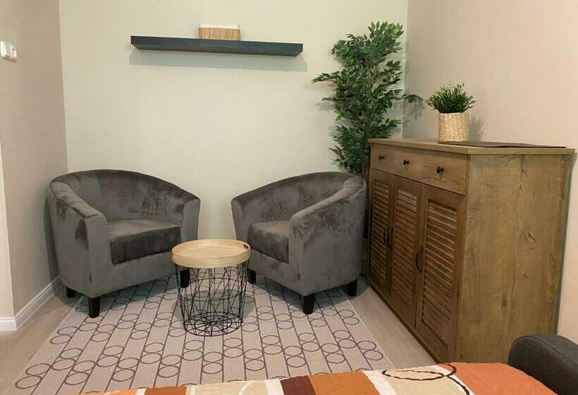 침실 1개 아파트, Cserke Apartmanház