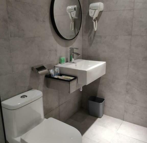 Номер Superior, 99 Seri Kembangan Serdang