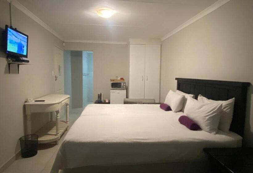 Номер Deluxe с Балконом, Ndzuti Guest House