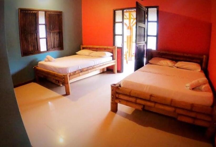 اتاق خانوادگی, Finca Hotel El Diamante