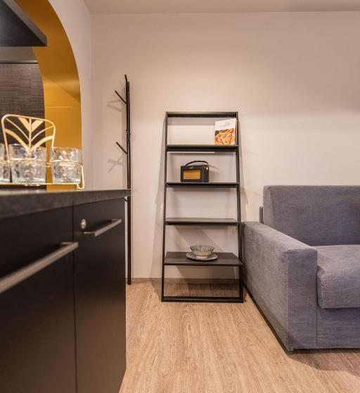 Апартаменты Superior 1 Спальня, Burgus - Design Suites & Apartments