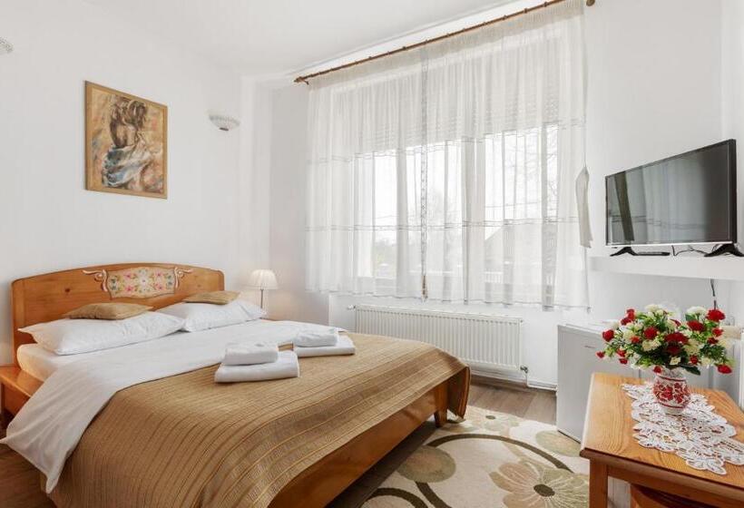 Номер Basic, Casa Rasnoveana