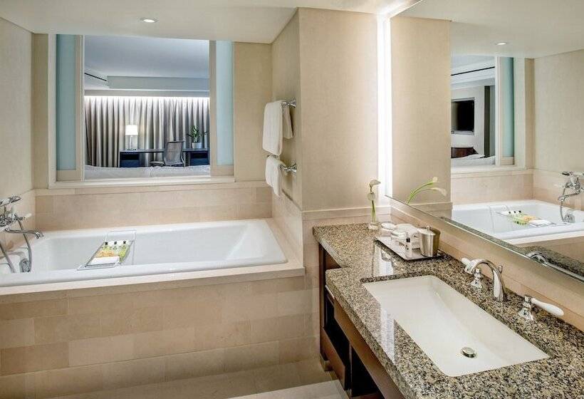 클래식 룸 더블 침대, Intercontinental Boston, An Ihg