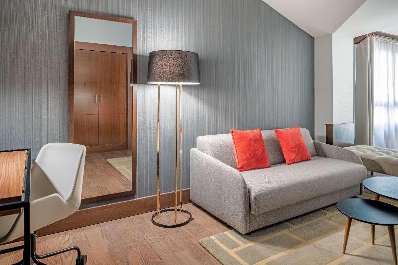 Номер Премиум, NH Collection León Plaza Mayor