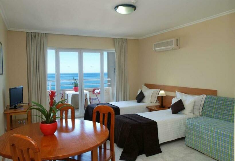 استودیوی استاندارد, Apartamentos Jardins Da Rocha