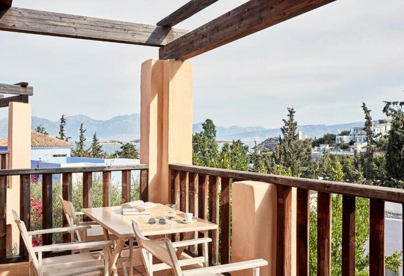 Семейные Апартаменты, Candia Park Village
