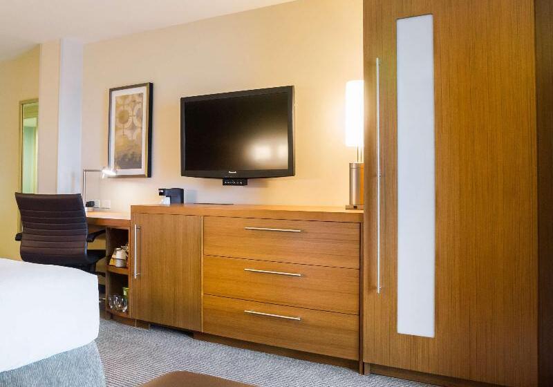חדר סטנדרט עם מיטת קינג, Hyatt Place Daytona Beach Oceanfront